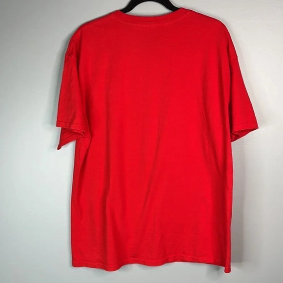 UNIVERSAL Studios Despicable Me 2 Mens T-Shirt Red Graphic Crewneck Minions XL - Picture 6 of 9